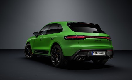 2022 Porsche Macan GTS with Sport Package Rear Three-Quarter Wallpapers 450x275 (216)