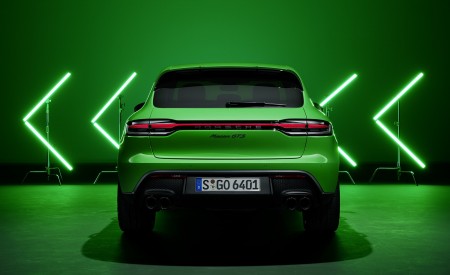2022 Porsche Macan GTS with Sport Package Rear Wallpapers 450x275 (200)