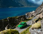 2022 Porsche Macan GTS with Sport package (Color: Python Green) Front Three-Quarter Wallpapers 150x120