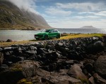 2022 Porsche Macan GTS with Sport package (Color: Python Green) Front Three-Quarter Wallpapers 150x120