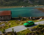 2022 Porsche Macan GTS with Sport package (Color: Python Green) Front Three-Quarter Wallpapers 150x120