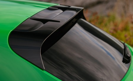 2022 Porsche Macan GTS with Sport package (Color: Python Green) Spoiler Wallpapers 450x275 (160)