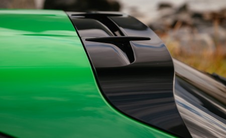 2022 Porsche Macan GTS with Sport package (Color: Python Green) Spoiler Wallpapers 450x275 (158)