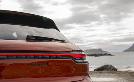 2022 Porsche Macan S (Color: Papaya Metallic) Detail Wallpapers 450x275 (181)