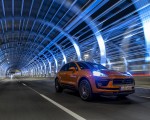 2022 Porsche Macan S (Color: Papaya Metallic) Front Three-Quarter Wallpapers 150x120 (24)