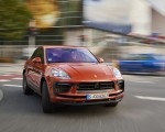 2022 Porsche Macan S (Color: Papaya Metallic) Front Wallpapers 150x120 (51)