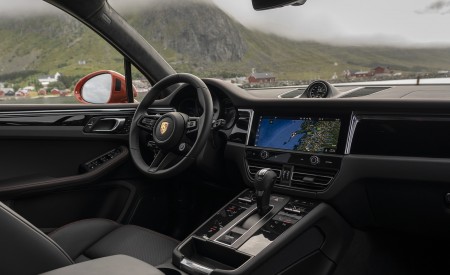 2022 Porsche Macan S (Color: Papaya Metallic) Interior Wallpapers 450x275 (192)