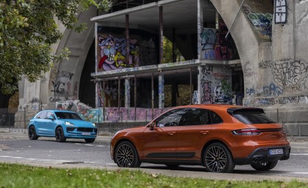2022 Porsche Macan S (Color: Papaya Metallic) Wallpapers 450x275 (79)