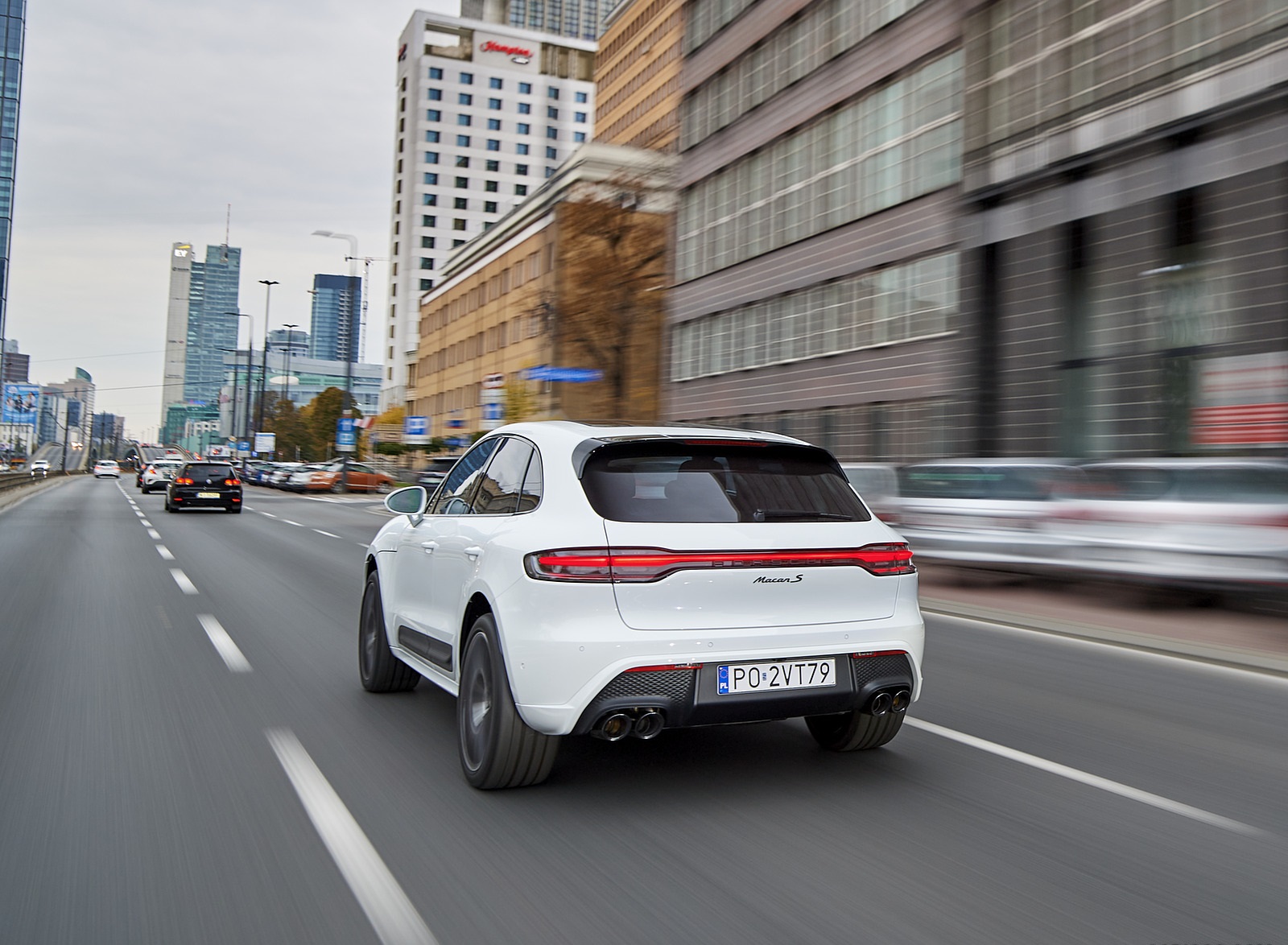 2022 Porsche Macan S (Color: White) Rear Wallpapers (9)