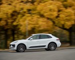 2022 Porsche Macan S (Color: White) Side Wallpapers 150x120 (13)