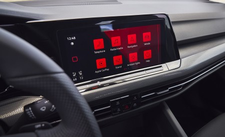 2022 Volkswagen Golf GTI (US-Spec) Central Console Wallpapers 450x275 (50)