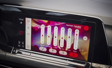 2022 Volkswagen Golf GTI (US-Spec) Central Console Wallpapers 450x275 (54)