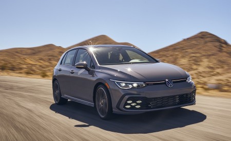 2022 Volkswagen Golf GTI (US-Spec) Front Three-Quarter Wallpapers 450x275 (17)