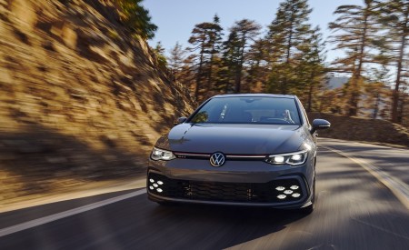 2022 Volkswagen Golf GTI (US-Spec) Front Wallpapers 450x275 (3)