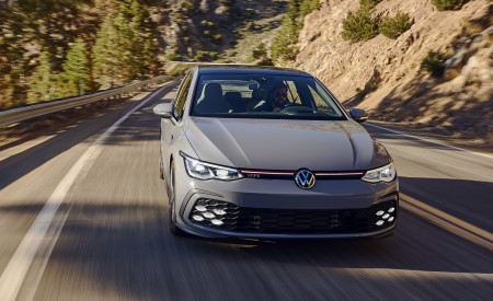 2022 Volkswagen Golf GTI (US-Spec) Front Wallpapers 450x275 (2)