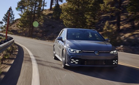 2022 Volkswagen Golf GTI (US-Spec) Front Wallpapers 450x275 (6)