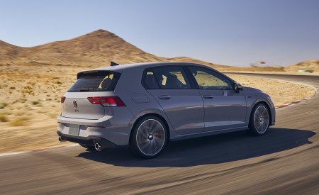 2022 Volkswagen Golf GTI (US-Spec) Rear Three-Quarter Wallpapers 450x275 (13)