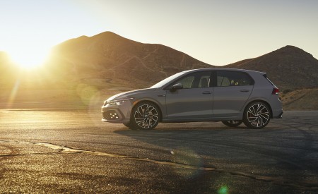 2022 Volkswagen Golf GTI (US-Spec) Side Wallpapers 450x275 (38)