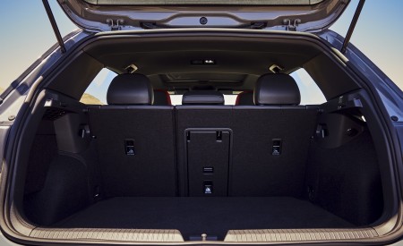 2022 Volkswagen Golf GTI (US-Spec) Trunk Wallpapers 450x275 (65)