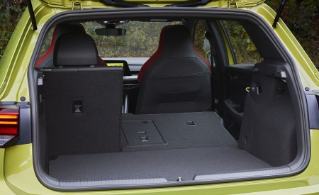 2022 Volkswagen Golf GTI (US-Spec) Trunk Wallpapers 450x275 (90)