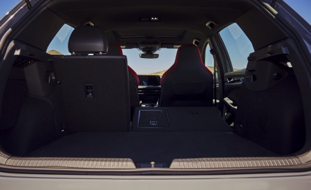 2022 Volkswagen Golf GTI (US-Spec) Trunk Wallpapers 450x275 (66)