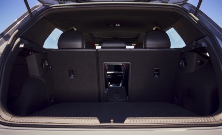 2022 Volkswagen Golf GTI (US-Spec) Trunk Wallpapers 450x275 (67)