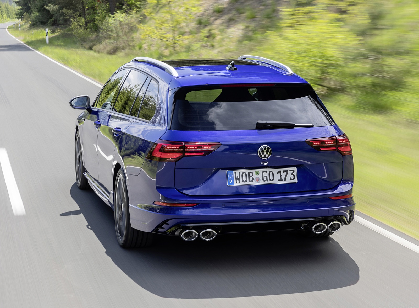 2022 Volkswagen Golf R Estate Rear Wallpapers (9)