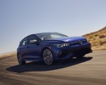 2022 Volkswagen Golf R (US-Spec) Front Three-Quarter Wallpapers 150x120 (38)
