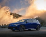2022 Volkswagen Golf R (US-Spec) Front Three-Quarter Wallpapers 150x120 (11)