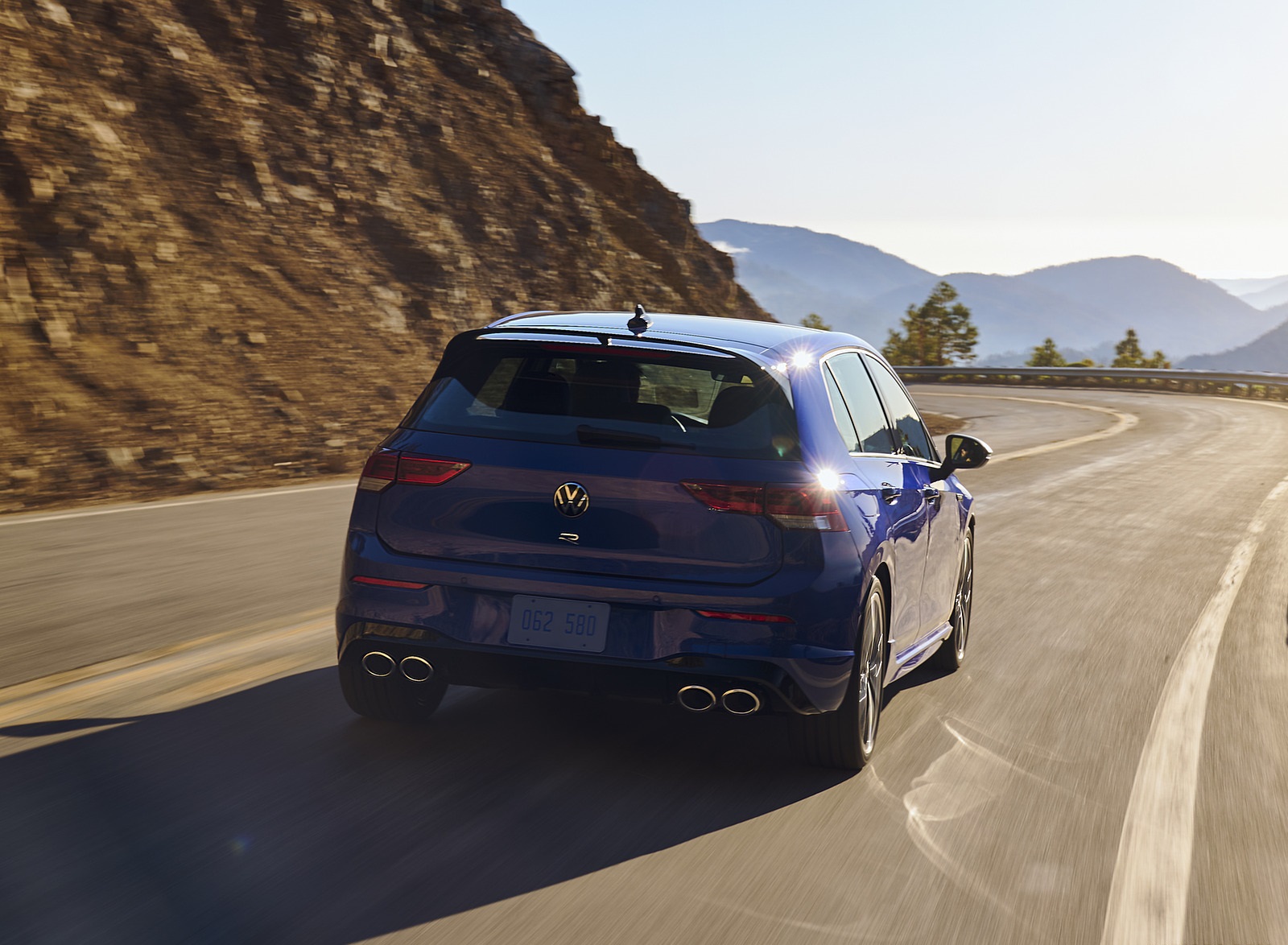 2022 Volkswagen Golf R (US-Spec) Rear Wallpapers (10)