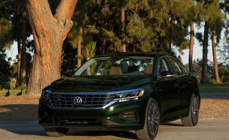 2022 Volkswagen Passat Chattanooga Limited Edition Front Wallpapers 450x275 (5)