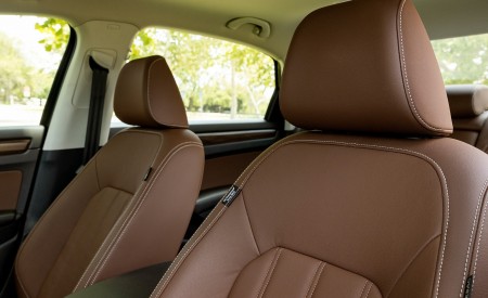 2022 Volkswagen Passat Chattanooga Limited Edition Interior Front Seats Wallpapers 450x275 (17)