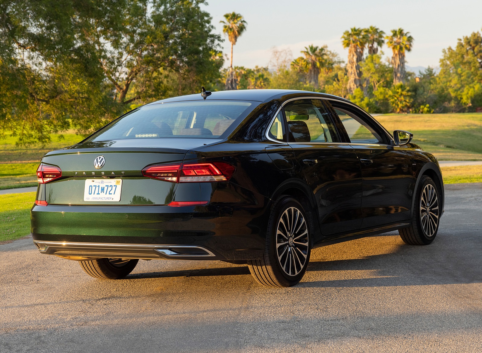2022 Volkswagen Passat Chattanooga Limited Edition Rear Three-Quarter Wallpapers (6)