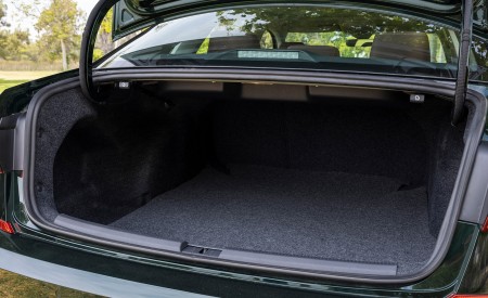 2022 Volkswagen Passat Chattanooga Limited Edition Trunk Wallpapers 450x275 (21)