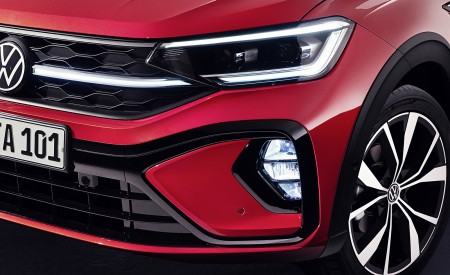 2022 Volkswagen Taigo R-Line Headlight Wallpapers 450x275 (18)