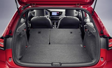 2022 Volkswagen Taigo R-Line Trunk Wallpapers 450x275 (39)