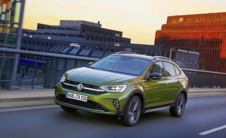2022 Volkswagen Taigo Style Front Three-Quarter Wallpapers 450x275 (15)