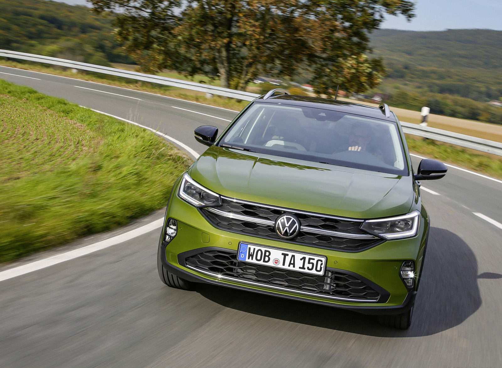 2022 Volkswagen Taigo Style Front Wallpapers (2)