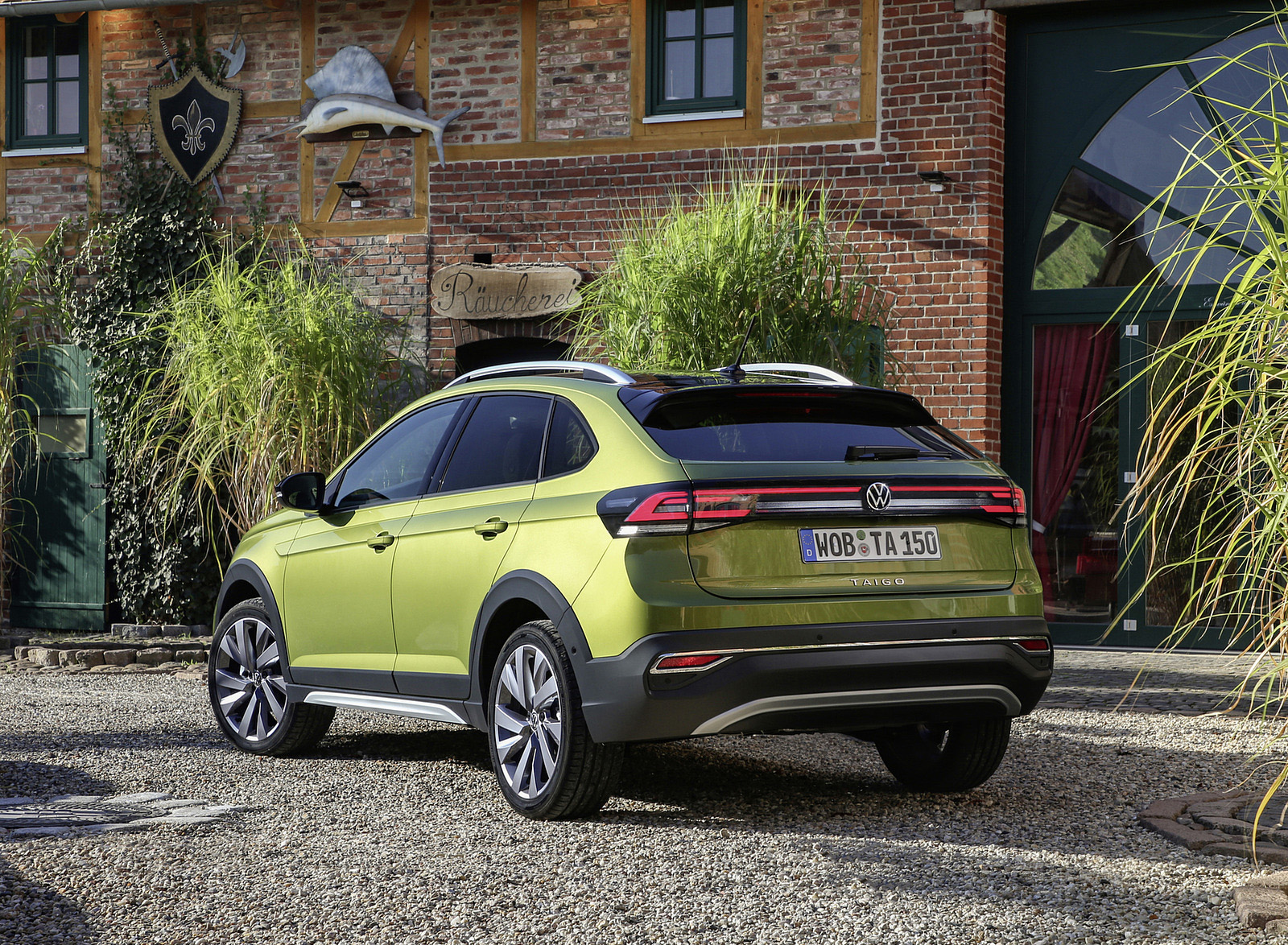 2022 Volkswagen Taigo Style Rear Three-Quarter Wallpapers (12)