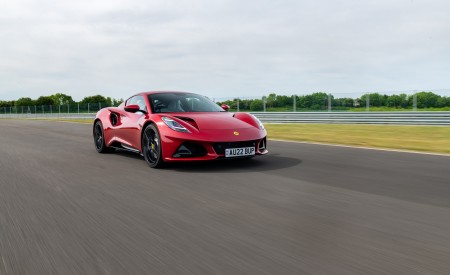 2023 Lotus Emira (Color: Magma Red) Front Three-Quarter Wallpapers 450x275 (28)