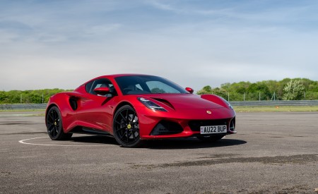 2023 Lotus Emira (Color: Magma Red) Front Three-Quarter Wallpapers 450x275 (33)
