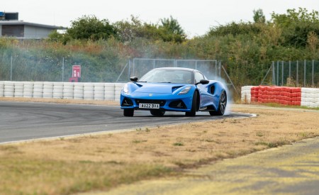 2023 Lotus Emira (Color: Seneca Blue) Front Wallpapers 450x275 (50)