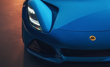 2023 Lotus Emira Headlight Wallpapers 450x275 (73)