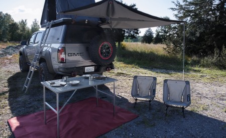 2021 GMC Canyon AT4 OVRLANDX Concept Rear Three-Quarter Wallpapers 450x275 (6)