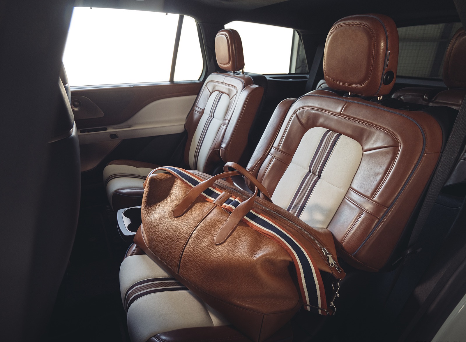2021 Lincoln Aviator Shinola Concept Interior Rear Seats Wallpapers #19 of 20