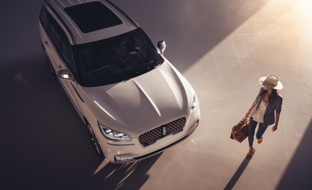 2021 Lincoln Aviator Shinola Concept Top Wallpapers 450x275 (3)