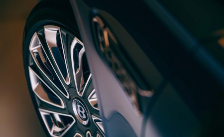2022 Bentley Flying Spur Mulliner Wheel Wallpapers 450x275 (6)