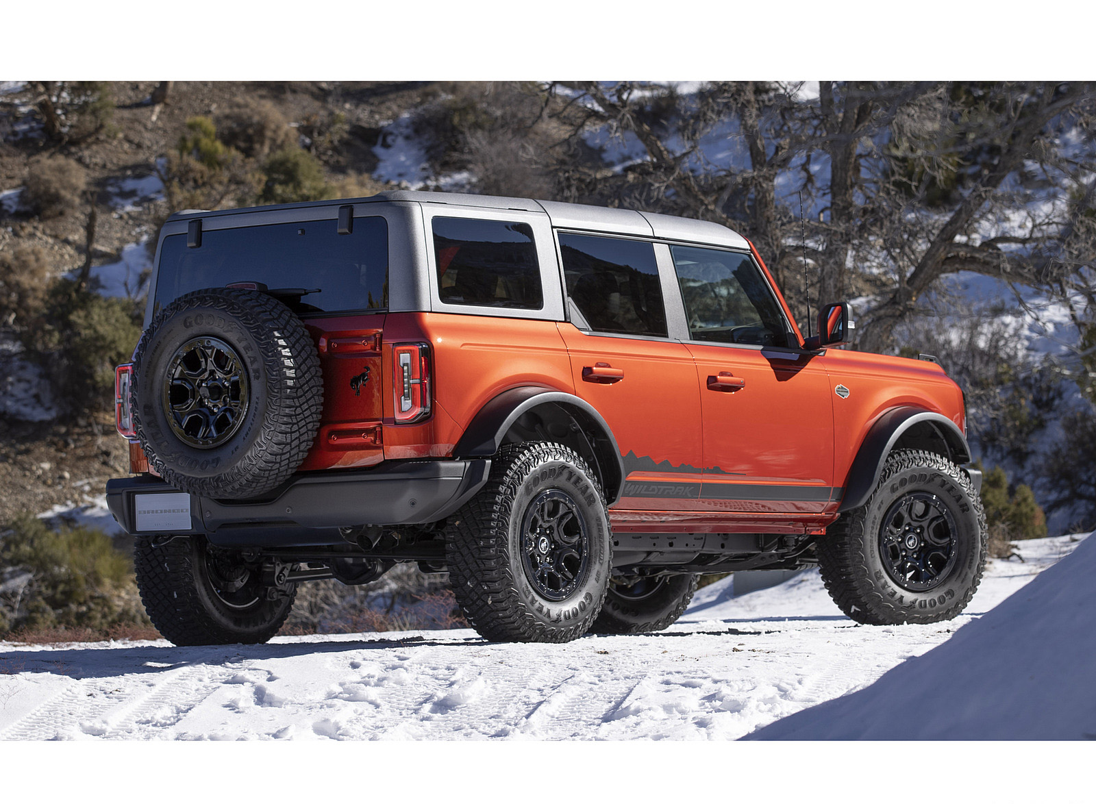 2022 Ford Bronco Wildtrak 4-Door Rear Three-Quarter Wallpapers (13)
