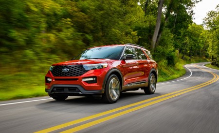 2022 Ford Explorer ST-Line Front Three-Quarter Wallpapers 450x275 (5)