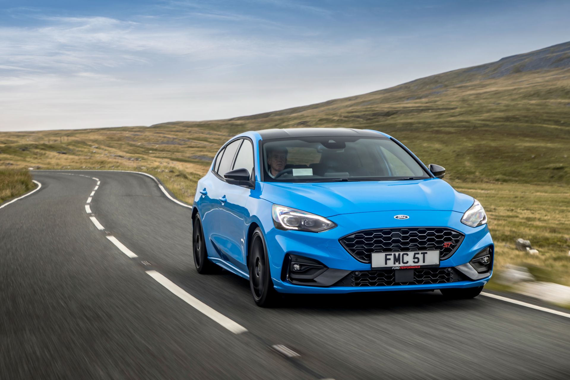 2022 Ford Focus ST Edition Front Wallpapers (1)